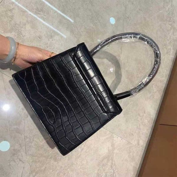 luxe bag vrouw branded crossbody krokodil patroon handvat kleine handtassen 2022 dame totebag purses ladies handbags
luxe bag vrouw branded crossbody krokodil patroon handvat kleine handtassen 2022 dame totebag purses ladies handbags