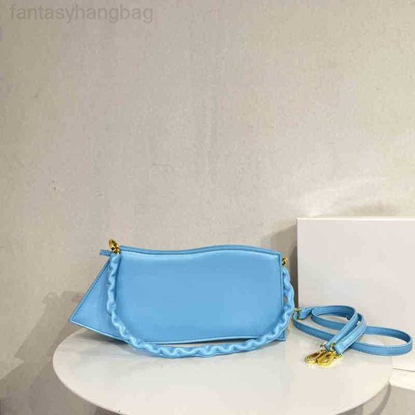 designer luxury women the tote bag fashion versatile handbags shoulder crossbody bags purse tories totes large capacity saddle wallets 7a 9c
designer luxury women the tote bag fashion versatile handbags shoulder crossbody bags purse tories totes large capacity saddle wallets 7a 9c
