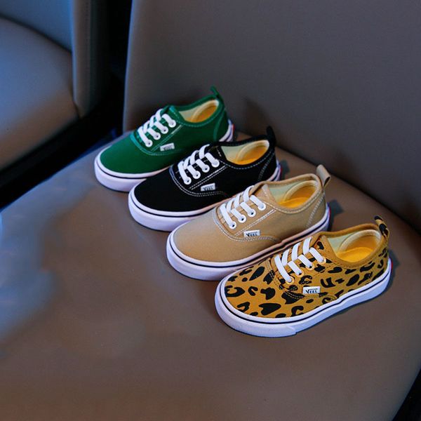 sneakers lace up canvas children shoes sports breathable boys kids for girls casual child flat student f02164 221205, Black;red
sneakers lace up canvas children shoes sports breathable boys kids for girls casual child flat student f02164 221205, Black;red