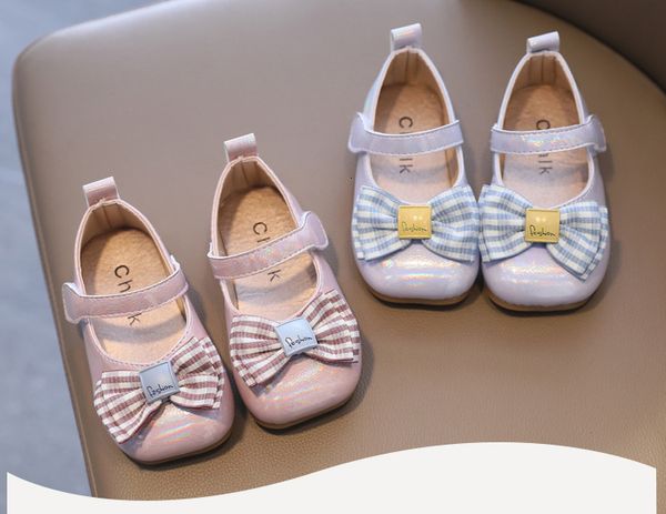 sneakers girls leather shoes korean children s baby toddler cute butterfly knot princess soft flats chic for party 221205, Black;red
sneakers girls leather shoes korean children s baby toddler cute butterfly knot princess soft flats chic for party 221205, Black;red