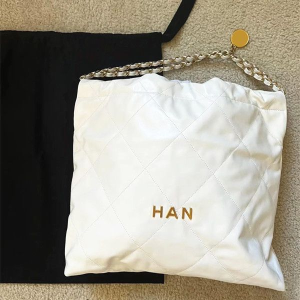 22 wholesale trash shopping clutch bag luxury womens mens designer channel gold chain travel handbags genuine leather with brand logo crossb
22 wholesale trash shopping clutch bag luxury womens mens designer channel gold chain travel handbags genuine leather with brand logo crossb