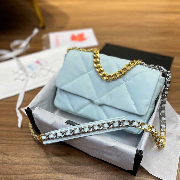 cc bag wallets 2022 fashion designer women's classic flap sheepskin diamond lattice chain crossbody quilting single shoulder bag wholes, Red;black
cc bag wallets 2022 fashion designer women's classic flap sheepskin diamond lattice chain crossbody quilting single shoulder bag wholes, Red;black