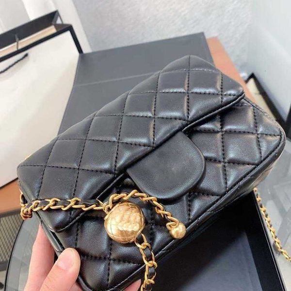 cc bag wallets designer bags handbag totes shoulder cross body women classic caviar square sheepskin chains bag 6 color 12 i076, Red;black
cc bag wallets designer bags handbag totes shoulder cross body women classic caviar square sheepskin chains bag 6 color 12 i076, Red;black