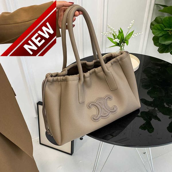 designer bags for women triumphal arch new women's one shoulder foreign style versatile tot bag drawstring high sense of texture factor
designer bags for women triumphal arch new women's one shoulder foreign style versatile tot bag drawstring high sense of texture factor