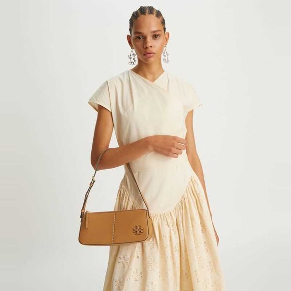 designer luxury women bag tory handbag tb fashion inclined shoulder bags versatile purses tories burchs totes large capacity saddle coal wal
designer luxury women bag tory handbag tb fashion inclined shoulder bags versatile purses tories burchs totes large capacity saddle coal wal