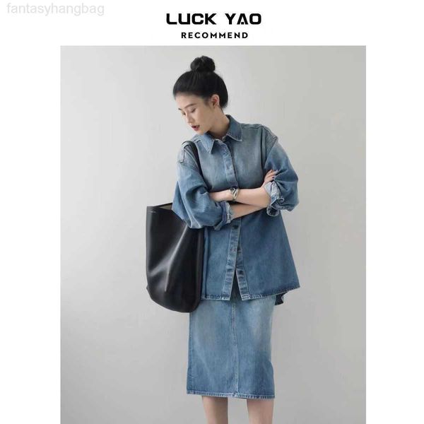 leather bags designer capacity one shoulder bucket large tote cowhide litchi pattern leisure commuter bagclassic tote bag the row 882p
leather bags designer capacity one shoulder bucket large tote cowhide litchi pattern leisure commuter bagclassic tote bag the row 882p
