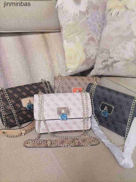 2023 latest hand bag the shop has a 60% discount gs classic old flower one shoulder msenger small g chain temperament women's
2023 latest hand bag the shop has a 60% discount gs classic old flower one shoulder msenger small g chain temperament women's