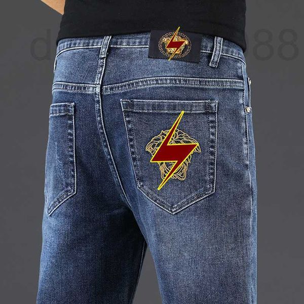 men's jeans designer europe station medusa embroidered jeans men's 2022 winter thickened new elastic slim fit small foot straight, Blue
men's jeans designer europe station medusa embroidered jeans men's 2022 winter thickened new elastic slim fit small foot straight, Blue