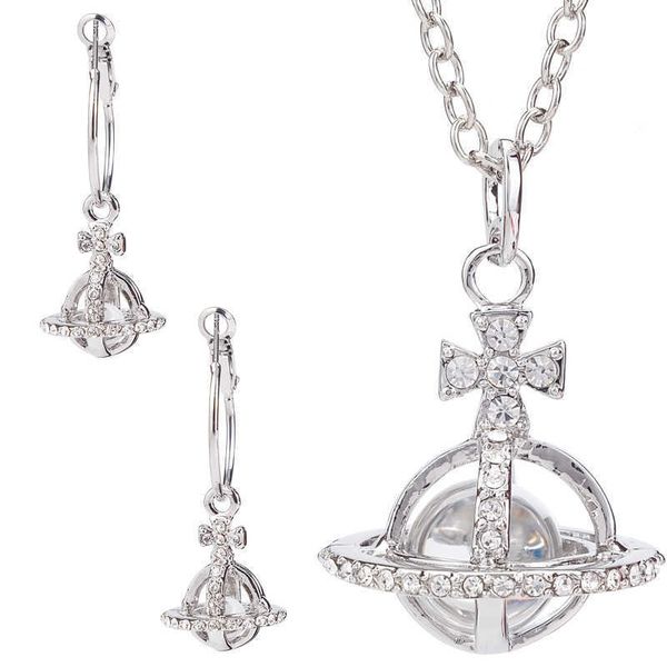 nana queen mother silver full diamond movable glass beads 3d saturn sweater chain necklace bag
nana queen mother silver full diamond movable glass beads 3d saturn sweater chain necklace bag
