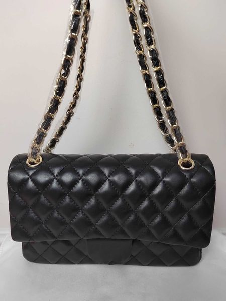 cc bag wallets 5a designer custom luxury brand bag channel 2022 handbag leather leather cowhide gold or silver chain slant shoulder 2.55, Red;black
cc bag wallets 5a designer custom luxury brand bag channel 2022 handbag leather leather cowhide gold or silver chain slant shoulder 2.55, Red;black
