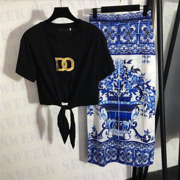 embroidered letter t shirts print dress suits for women summer vacation casual tees skirts two piece ladies fashion pullover, Black;gray
embroidered letter t shirts print dress suits for women summer vacation casual tees skirts two piece ladies fashion pullover, Black;gray