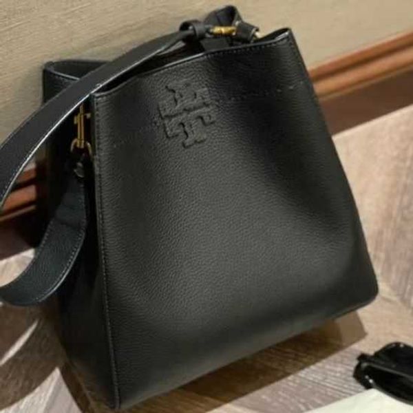 designer luxury women bags torys handbag tb fashion bucket bag inclined shoulder versatile multicolour purses burchs totes large capacity sa
designer luxury women bags torys handbag tb fashion bucket bag inclined shoulder versatile multicolour purses burchs totes large capacity sa
