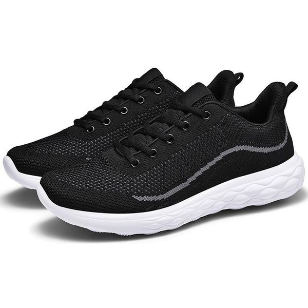 

2023 Designer OG 002 Mens Running Shoes Fashion Classic Casual Outdoor Sneakers Triple White Black Jogging Walking Hiking Men Sports Women Sneakers Trainers
