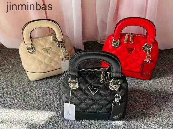 2023 latest hand bag the shop has a 60% discount gus home new lingge shell fashionable texture and versatile single shoulder msenger women&#
2023 latest hand bag the shop has a 60% discount gus home new lingge shell fashionable texture and versatile single shoulder msenger women&#