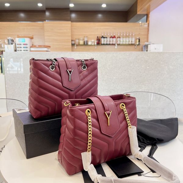 messenger bag shoulder purse women crossbody bags genuine leather flap fashion woman chain handbags sliding adjustment adjustable strap
messenger bag shoulder purse women crossbody bags genuine leather flap fashion woman chain handbags sliding adjustment adjustable strap