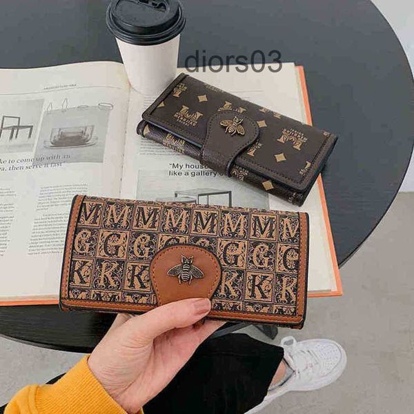 little bee wallet womens mens new european and american fashion brands leather buckle folding wallet long multi card slot card bag, Red;black
little bee wallet womens mens new european and american fashion brands leather buckle folding wallet long multi card slot card bag, Red;black