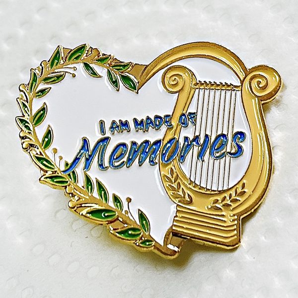 i am made of memories brooch music literature art metal badge pin, Blue
i am made of memories brooch music literature art metal badge pin, Blue