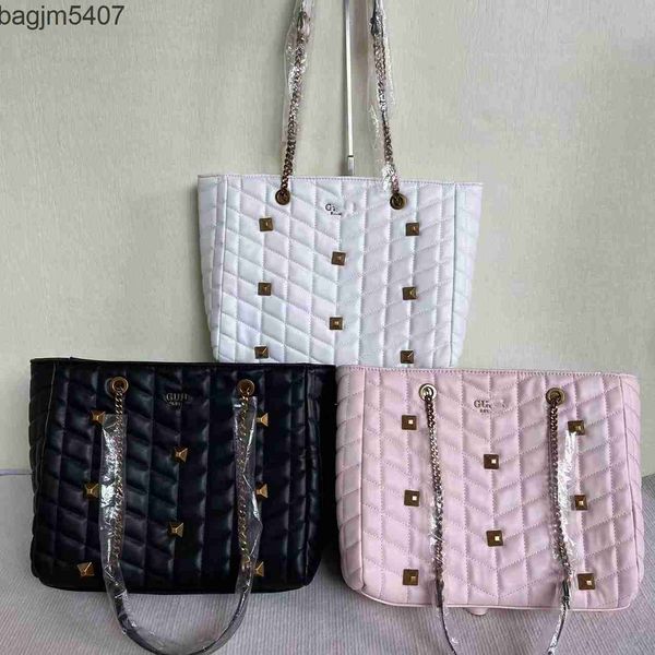 2023 latest hand bag store discounts are 55% gs new gus home simple solid color rivet chain tote shopping bag handheld one shoulder
2023 latest hand bag store discounts are 55% gs new gus home simple solid color rivet chain tote shopping bag handheld one shoulder