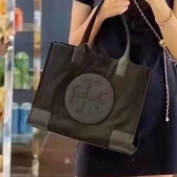 designer luxury women bag tory handbag tb fashion inclined shoulder bags versatile purses tories burchs totes large capacity saddle coal wal
designer luxury women bag tory handbag tb fashion inclined shoulder bags versatile purses tories burchs totes large capacity saddle coal wal