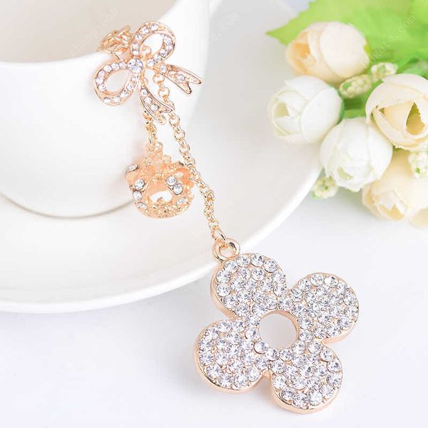 keys creative clover chains brands rhinestone rings fashion ring holder car keychains women bag charm pendant, Silver
keys creative clover chains brands rhinestone rings fashion ring holder car keychains women bag charm pendant, Silver