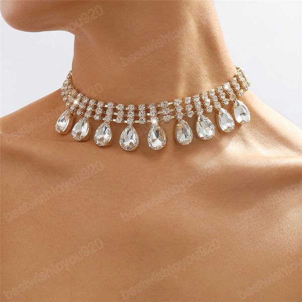 luxury shiny iced out rhinestone tassel choker necklace for women wed vintage water drop crystal clavicle chain jewelry, Golden;silver
luxury shiny iced out rhinestone tassel choker necklace for women wed vintage water drop crystal clavicle chain jewelry, Golden;silver