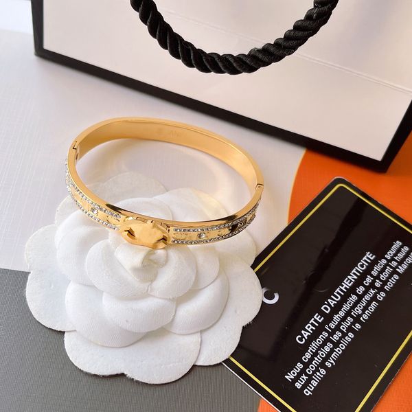 diamond bangle gold charm bracelet doll european and american fashion brand young style classic style 18k plated luxury christmas gifts for, Black
diamond bangle gold charm bracelet doll european and american fashion brand young style classic style 18k plated luxury christmas gifts for, Black