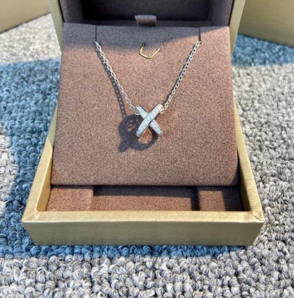 ins necklace new in luxury fine jewelry chain necklace for womens pendant k gold heart designer ladies fashion pearl saturn for man, Silver
ins necklace new in luxury fine jewelry chain necklace for womens pendant k gold heart designer ladies fashion pearl saturn for man, Silver