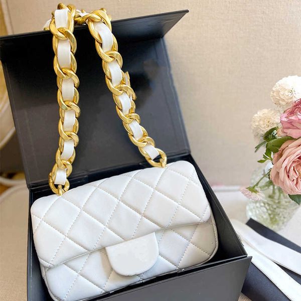 cc bag wallets 2022 mini new thick large gold chain shoulder bags famous designer women's bag retro leather fashion classic cross body, Red;black
cc bag wallets 2022 mini new thick large gold chain shoulder bags famous designer women's bag retro leather fashion classic cross body, Red;black