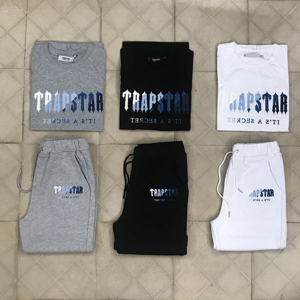 mens tracksuits trapstar high street white blue towel embroidery short sleeve shorts set for men and women 221206, Gray
mens tracksuits trapstar high street white blue towel embroidery short sleeve shorts set for men and women 221206, Gray