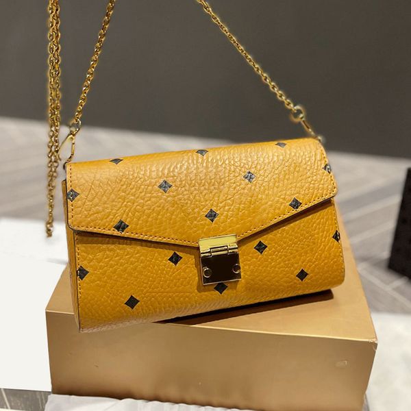 cross body messenger chain bag handbags shoulder bags flip genuine leather women underarm handbag purse lady fashion letters adjustable stra
cross body messenger chain bag handbags shoulder bags flip genuine leather women underarm handbag purse lady fashion letters adjustable stra