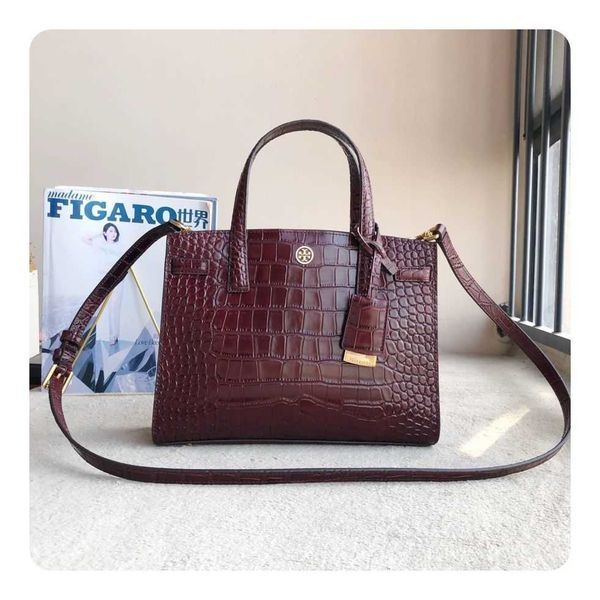 designer luxury women bag tory handbag tb fashion inclined shoulder bags versatile purses tories burchs totes large capacity saddle coal wal
designer luxury women bag tory handbag tb fashion inclined shoulder bags versatile purses tories burchs totes large capacity saddle coal wal