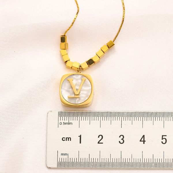luxury design necklace 18k gold plated brand stainless steel necklaces choker chain letter pendant fashion womens wedding jewelry accessorie, Silver
luxury design necklace 18k gold plated brand stainless steel necklaces choker chain letter pendant fashion womens wedding jewelry accessorie, Silver