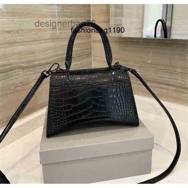 designer handbags crossbody balencaigass fashion bags ladies women shoulder messenger high leather wallets pink crocodile paern black tote y
designer handbags crossbody balencaigass fashion bags ladies women shoulder messenger high leather wallets pink crocodile paern black tote y