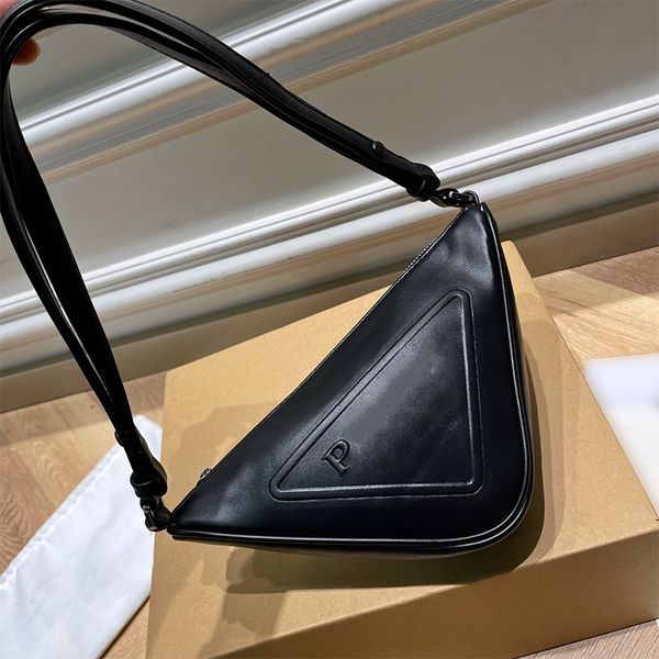 designer bags new cross body bag triangle tote bags women shoulder handbag shoulder strap portable cell phone pocket wallet
designer bags new cross body bag triangle tote bags women shoulder handbag shoulder strap portable cell phone pocket wallet