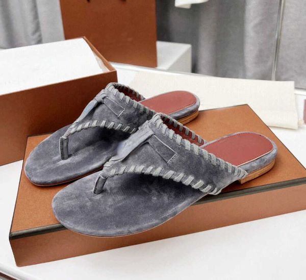 dress shoes brand designer design 2022 spring and summer tassel wear strip round head clip toe flat bottom herringbone slippers simple size, Black
dress shoes brand designer design 2022 spring and summer tassel wear strip round head clip toe flat bottom herringbone slippers simple size, Black