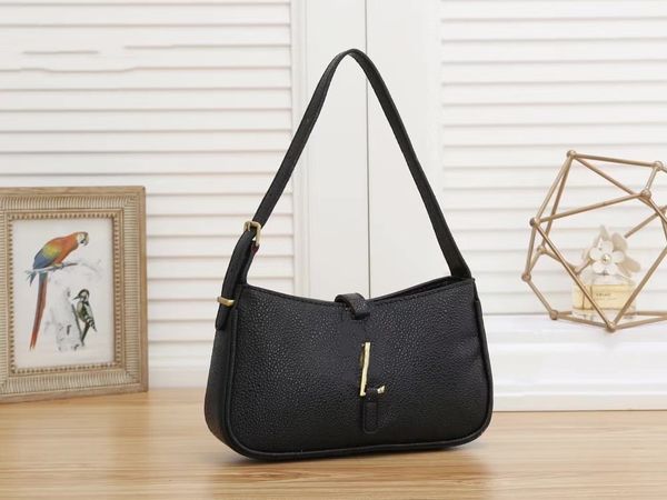 designer classica luxurys label letter shoulder bags womens dermal crossbody messenger bag banquet shopping wedding leisure bags 2022
designer classica luxurys label letter shoulder bags womens dermal crossbody messenger bag banquet shopping wedding leisure bags 2022
