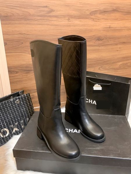 latest designer women's boots popular style leather non slip rubber sole luxury comfort exquisite technology shoes, Black
latest designer women's boots popular style leather non slip rubber sole luxury comfort exquisite technology shoes, Black