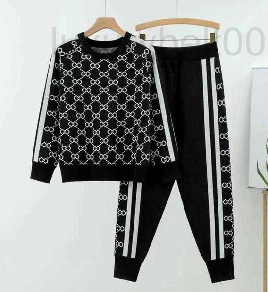 women's tracksuits designer 2 piece set women tracksuit luxury ggity letter sport casual suit solid long sleeve crop jacket hoodie flar, Gray
women's tracksuits designer 2 piece set women tracksuit luxury ggity letter sport casual suit solid long sleeve crop jacket hoodie flar, Gray