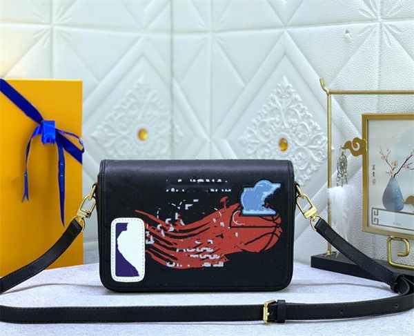 studio messenger bag mens trunk box embossing monograms letter flap world cup basketball national clutch pounch champions jackets strap shou
studio messenger bag mens trunk box embossing monograms letter flap world cup basketball national clutch pounch champions jackets strap shou