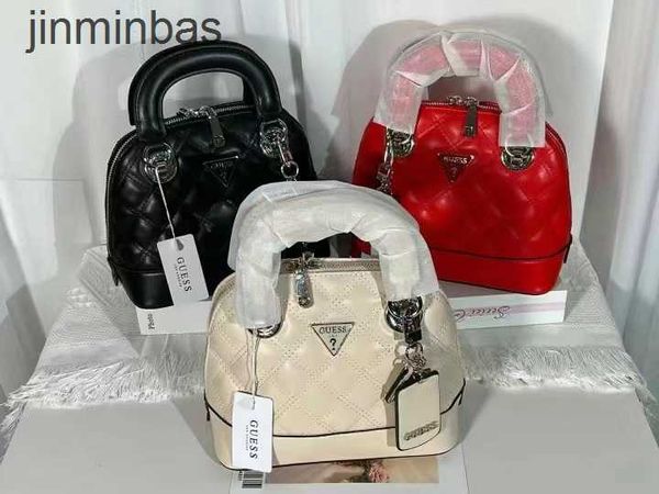 2023 latest hand bag the shop has a 60% discount gs new trend solid color diamond chain shell
2023 latest hand bag the shop has a 60% discount gs new trend solid color diamond chain shell