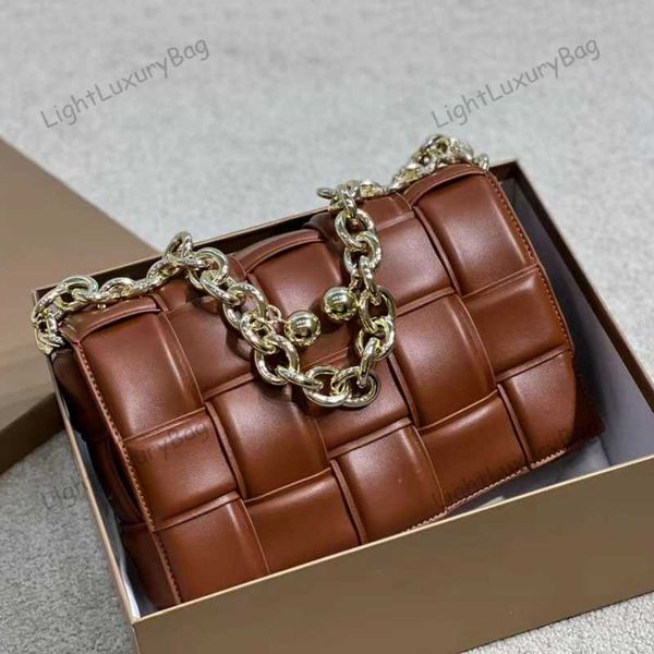 5a crochet pillow bags luxury mirror quality crossbody tote fashion chain shoulder wallets leather wild women classic female purses 221206
5a crochet pillow bags luxury mirror quality crossbody tote fashion chain shoulder wallets leather wild women classic female purses 221206
