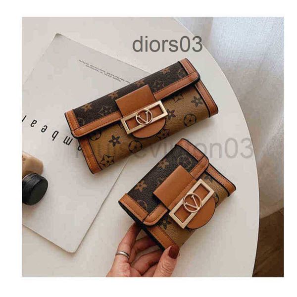 leather card wallet womens mens new european and american printing folding short fashion multi card long daughter hand bag v zero wallet, Red;black
leather card wallet womens mens new european and american printing folding short fashion multi card long daughter hand bag v zero wallet, Red;black
