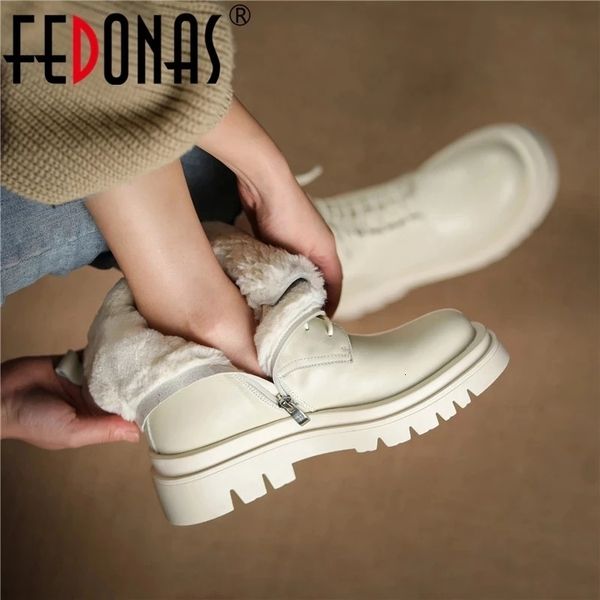 boots fedonas outdoor warm casual women ankle autumn winter fur fashion shoes woman platforms wool genuine leather snow 221205, Black
boots fedonas outdoor warm casual women ankle autumn winter fur fashion shoes woman platforms wool genuine leather snow 221205, Black