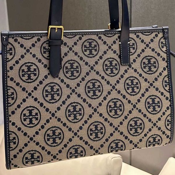 designer luxury women bag tory handbag tb fashion inclined shoulder bags versatile purses tories burchs totes large capacity saddle coal wal
designer luxury women bag tory handbag tb fashion inclined shoulder bags versatile purses tories burchs totes large capacity saddle coal wal