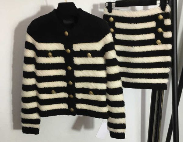 womens two pieces dress bright silk stripe blend custom button long sleeves knitted cardigan collocation high-waisted knit skirts designer b, White
womens two pieces dress bright silk stripe blend custom button long sleeves knitted cardigan collocation high-waisted knit skirts designer b, White