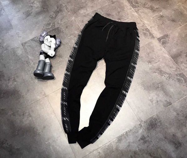 women pants side webbing decoration elastic tall waist drawstring sport trouser add fleece thicken comfortable warm casual pant fashion bran, Black;white
women pants side webbing decoration elastic tall waist drawstring sport trouser add fleece thicken comfortable warm casual pant fashion bran, Black;white