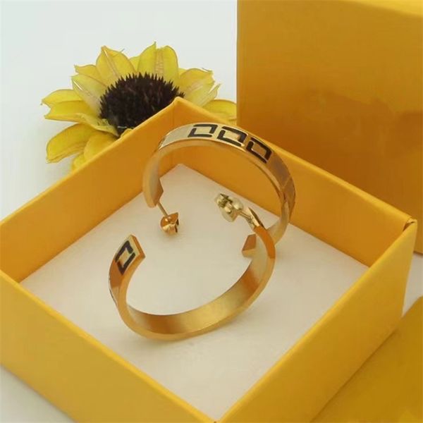 fashion charms desinger earrings for women party wedding gift designer jewelry stainless steel piercing luxury jewelry christmas gifts woman, Golden
fashion charms desinger earrings for women party wedding gift designer jewelry stainless steel piercing luxury jewelry christmas gifts woman, Golden