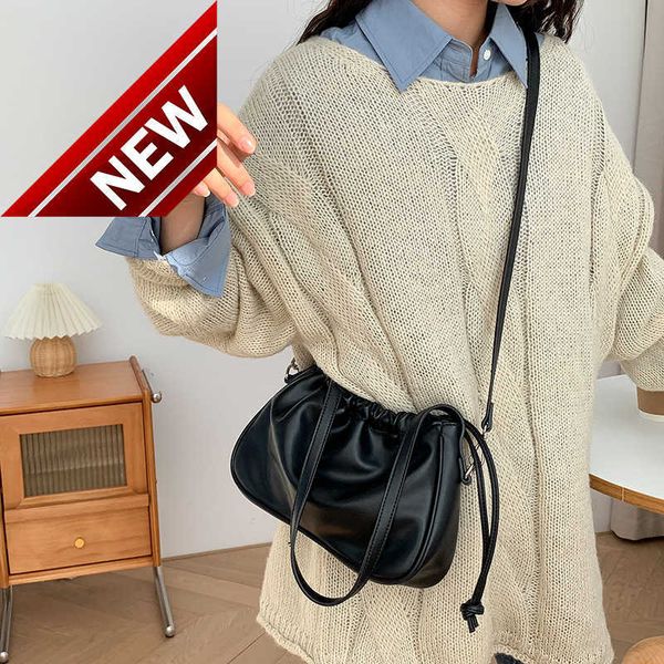 designer bags for women the new ins messenger is a versatile shoulder fashionable pleated triumphal arch armpit soft cloud factory direct sa
designer bags for women the new ins messenger is a versatile shoulder fashionable pleated triumphal arch armpit soft cloud factory direct sa