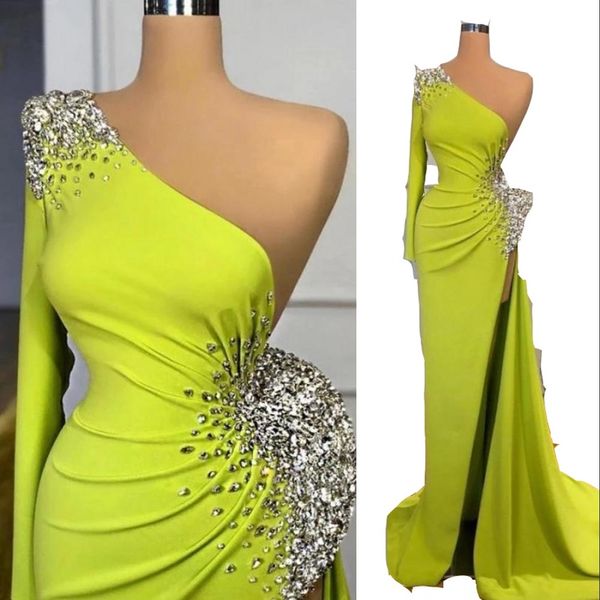 Image of 2023 Evening Dresses Wear Amazing Green One Shoulder Crystals Beaded Satin Mermaid High Split Sexy Women Dubai Formal Party Prom Dress Long Sleeve