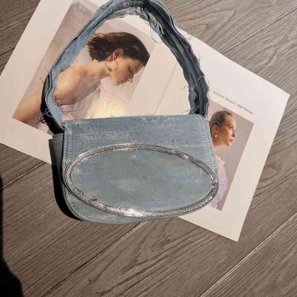shoulder bags crossbody tote denim jingdang bag chain messenger women diagonal handbags underarm bag 220831
shoulder bags crossbody tote denim jingdang bag chain messenger women diagonal handbags underarm bag 220831